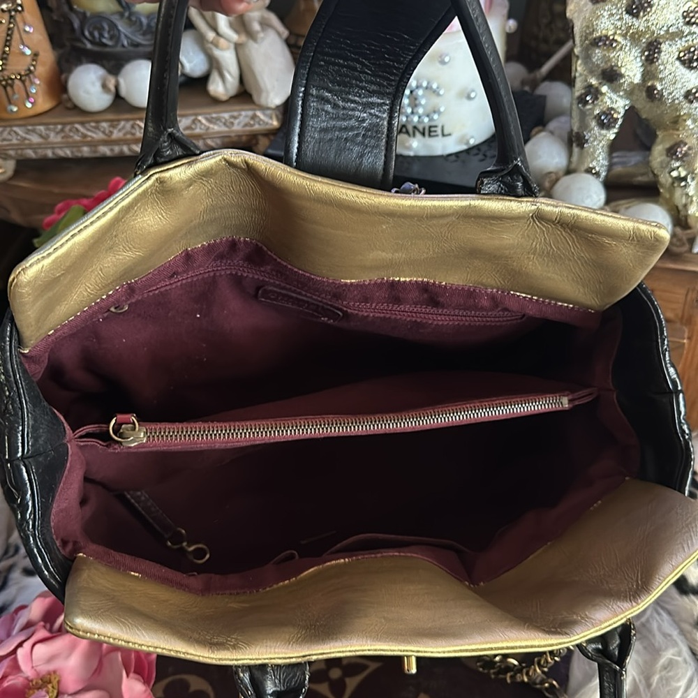 (Traded )Chanel satchel/Shoulder 👜♥️ - Picture 12 of 15